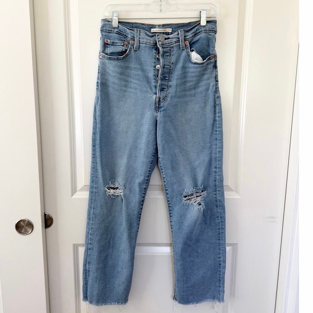 Levi’s Ribcage Straight Ankle Jeans 29